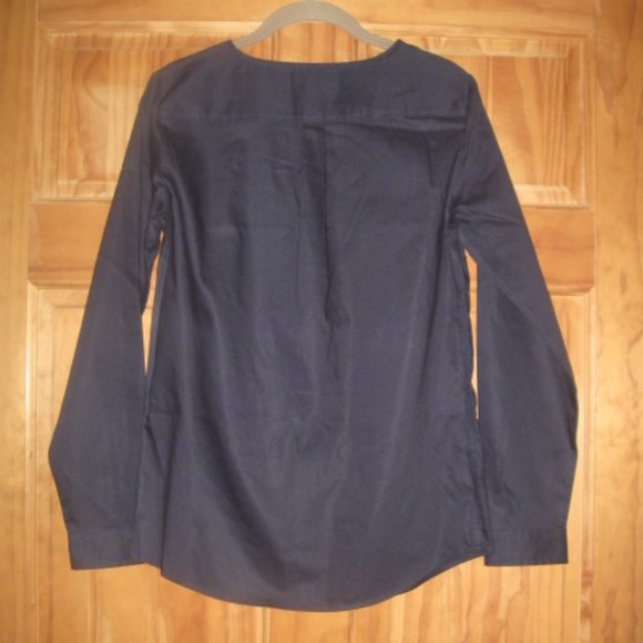 Land's End Navy Blue Button Down Shirt - Picture 2 of 2